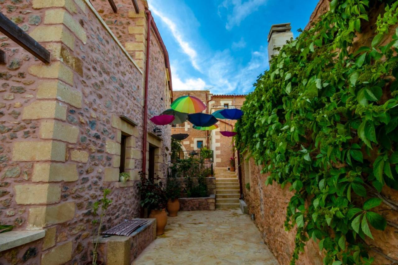 Aretaki Villas Astrátigos Exterior photo