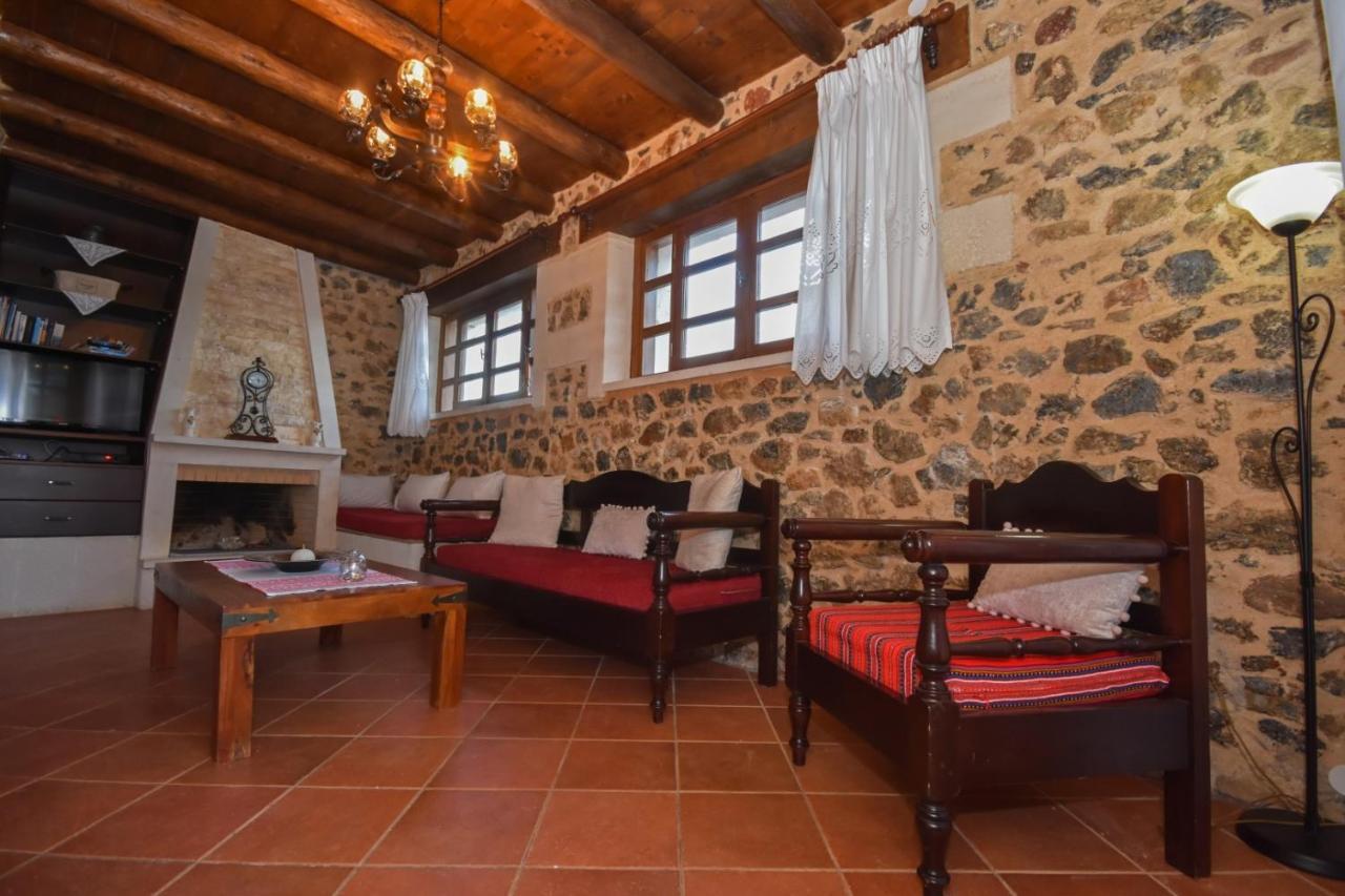 Aretaki Villas Astrátigos Exterior photo