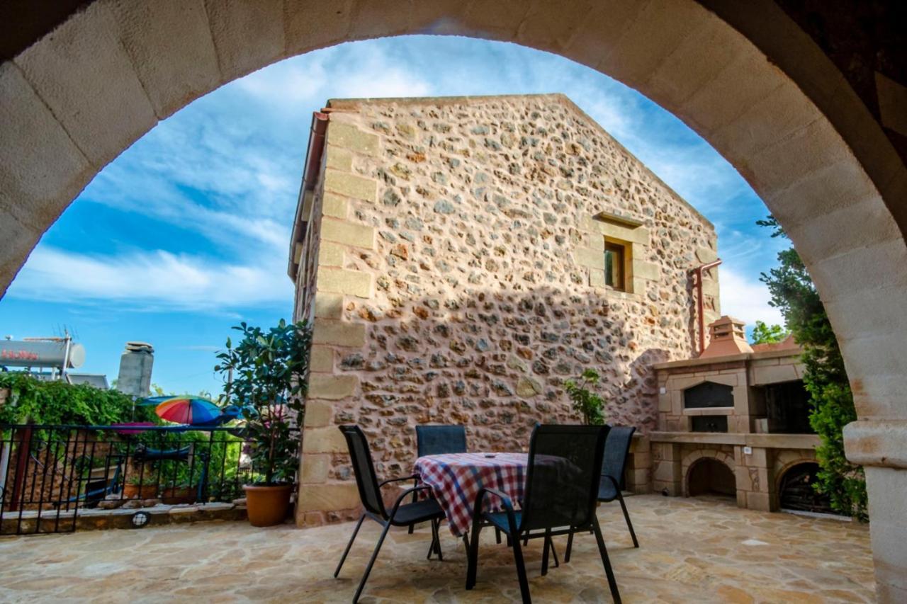 Aretaki Villas Astrátigos Exterior photo