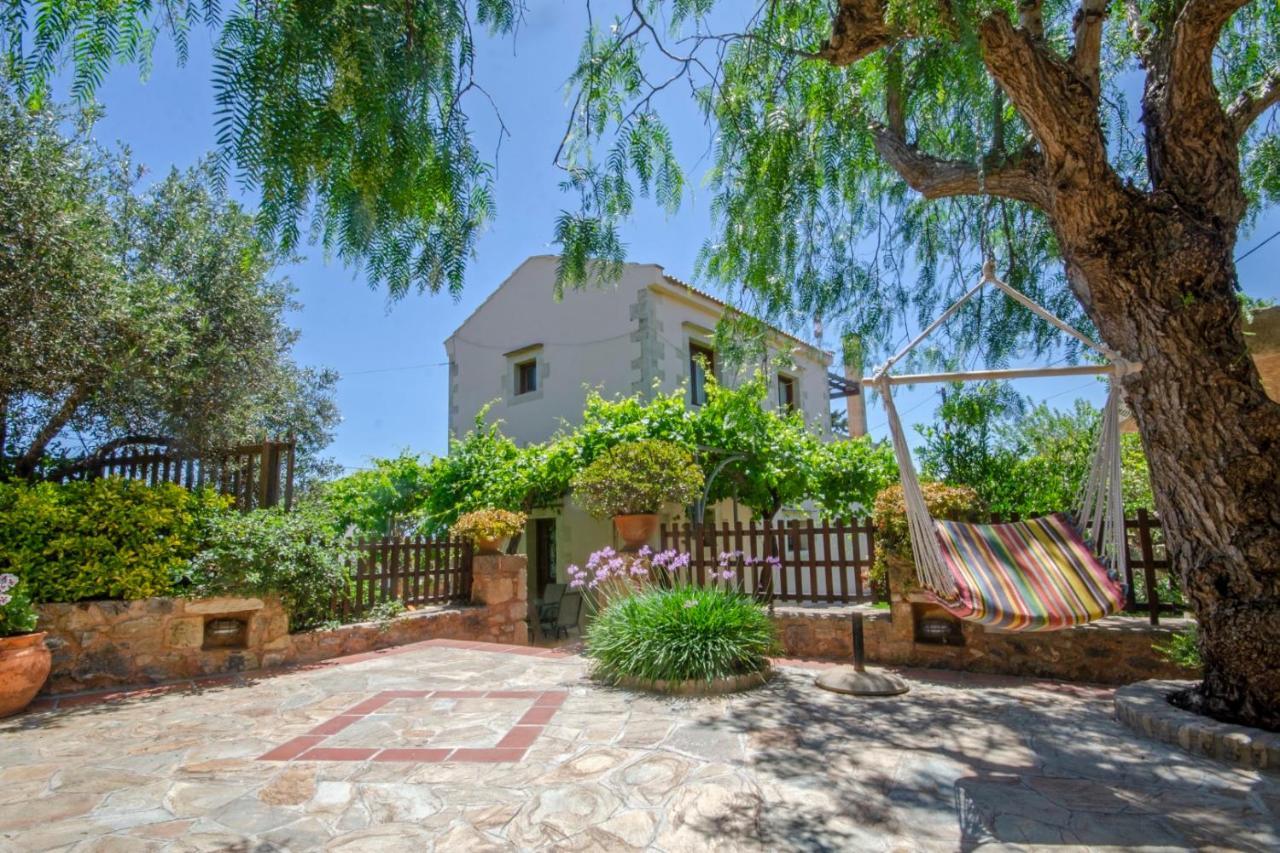 Aretaki Villas Astrátigos Exterior photo